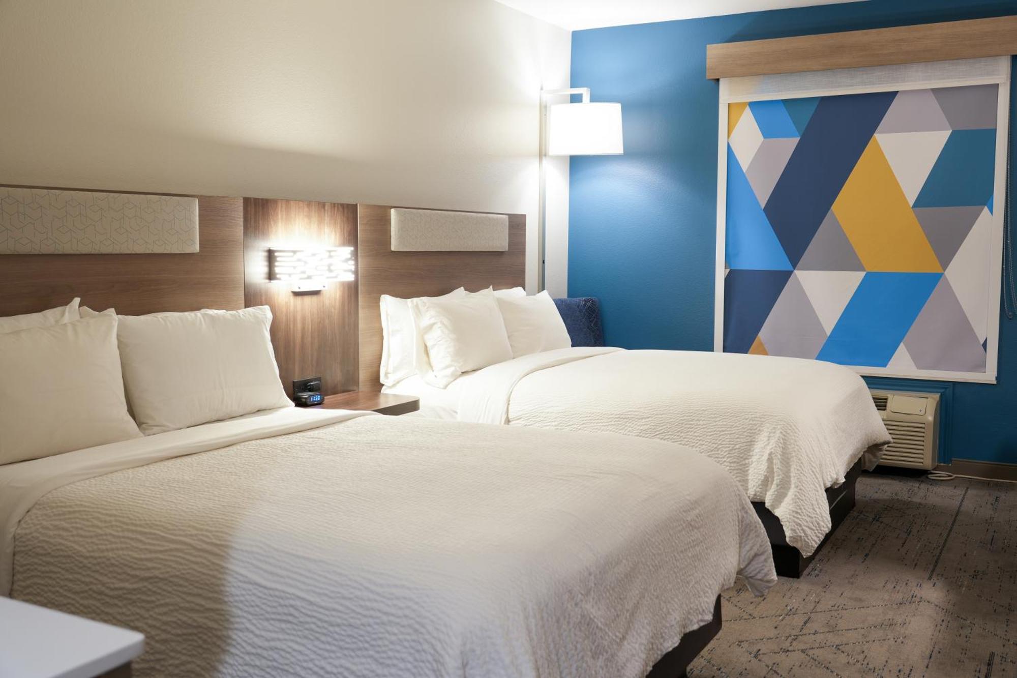 Holiday Inn Express Hotel & Suites Cedar Hill By Ihg Buitenkant foto